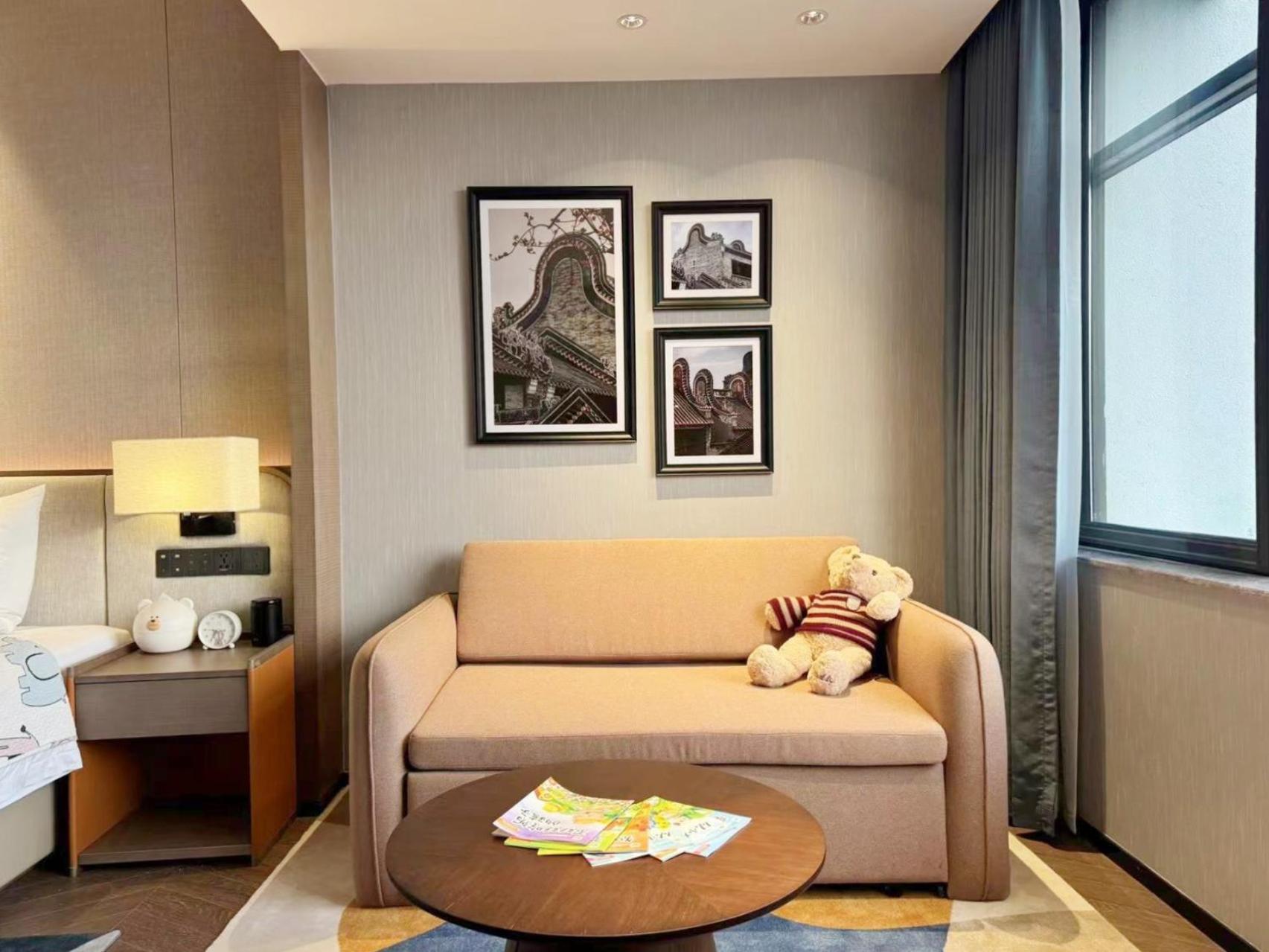 Guangzhou Baiyun Hotel Exterior foto A sofa bed